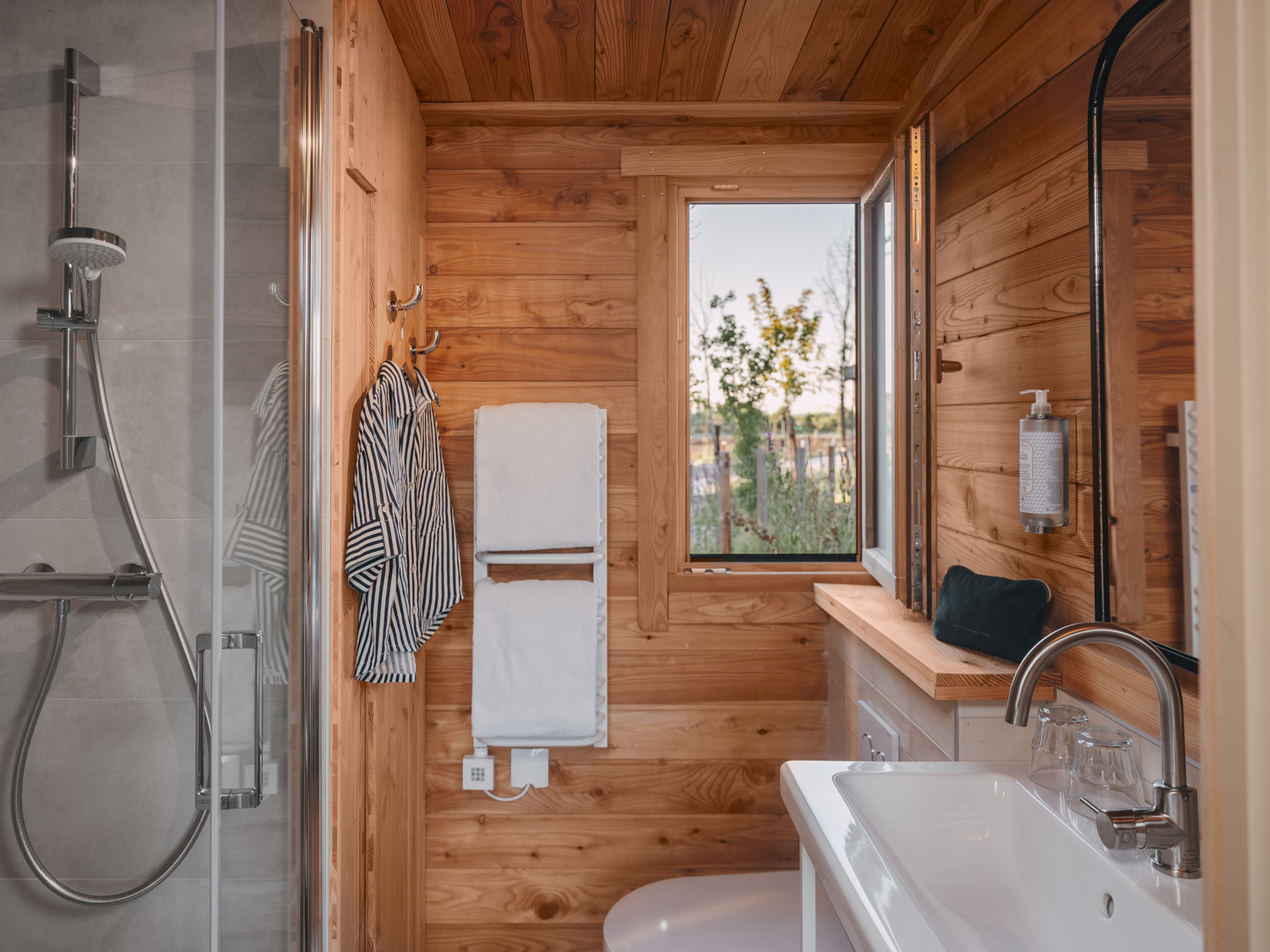 CHALET AVEC TERRASSE VERSAILLES